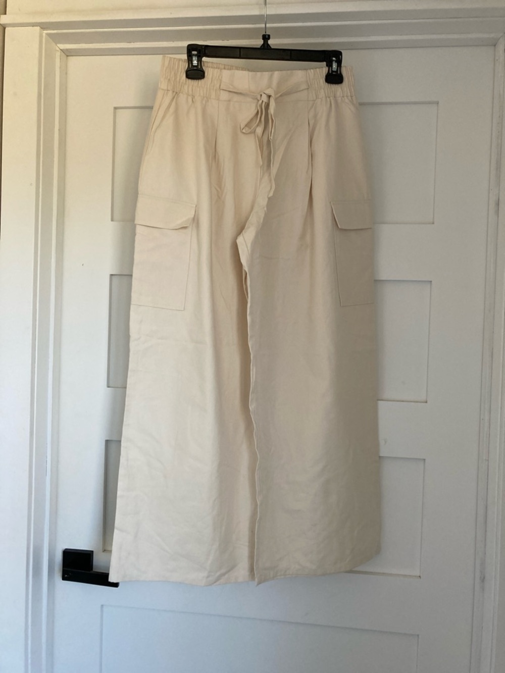 Sienna Sky Wide Leg Pants NWT Women’s Large Cargo Cream Stetch